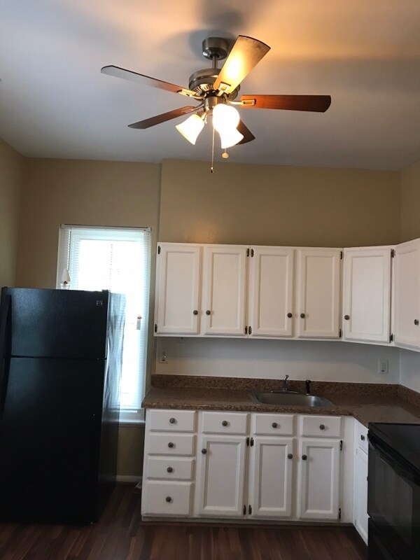 Photo - 608 Walnut St Unit 2