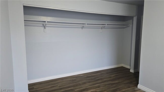 Building Photo - 716 N 11th St Unit 2