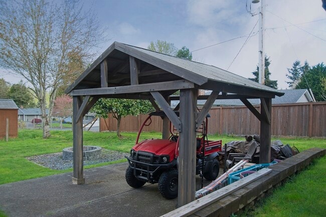 Photo - 11802 74th Ave E