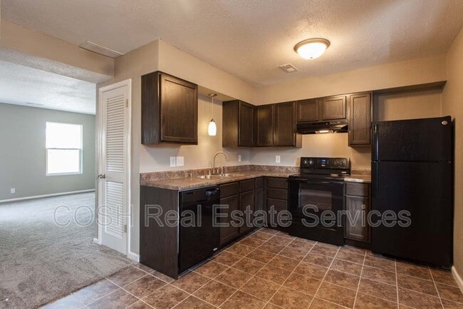 Photo - 419 W 31st St S Unit #1