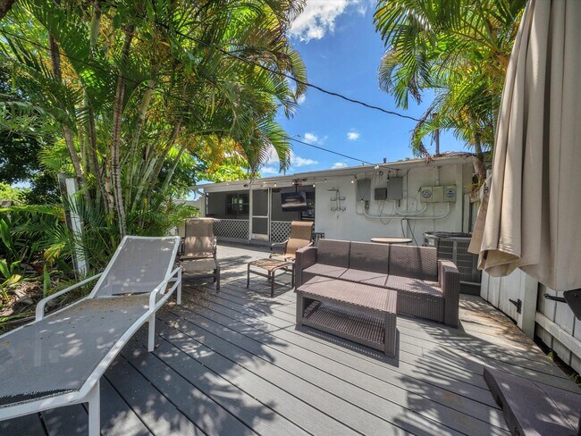 Photo - 2019-2023 NE 15th Ave Unidad 2023 ne 15th ave