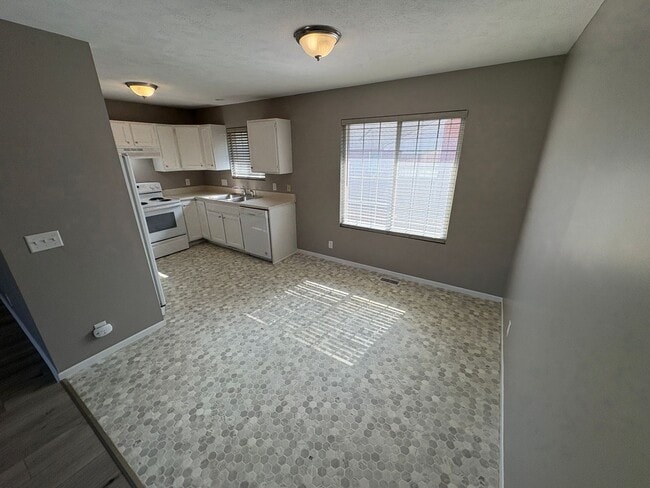 Photo - 1708 S 6th St Unit #1