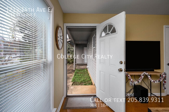 Photo - 1213 14th E Ave