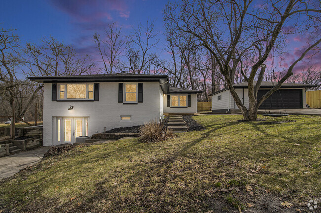 Building Photo - 7007 W 173rd Pl Rental