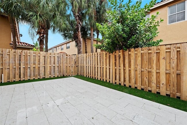 Photo - 8511 NW 141st Terrace