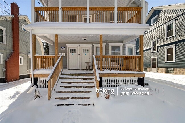 Photo - 122 Redfield Pl