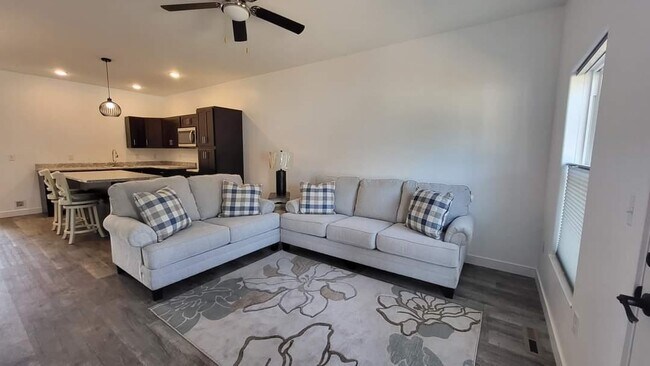 Photo - 304-310 Grant St