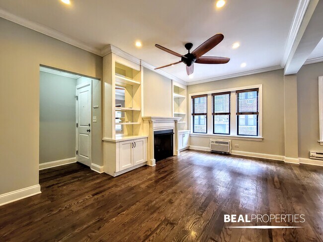 Photo - 744 W Addison St Unidad 1