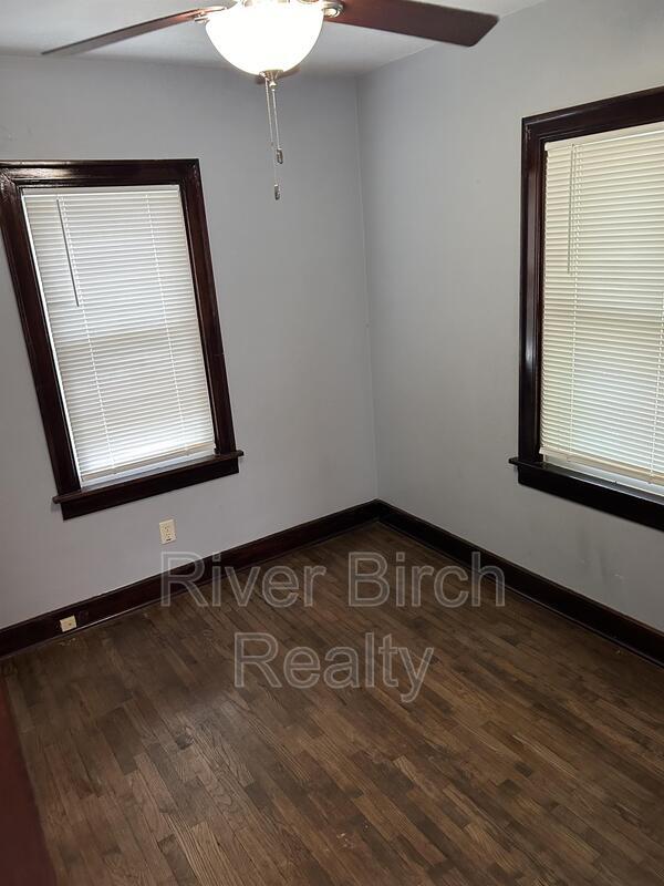 Photo - 2633 S Whittier Ave