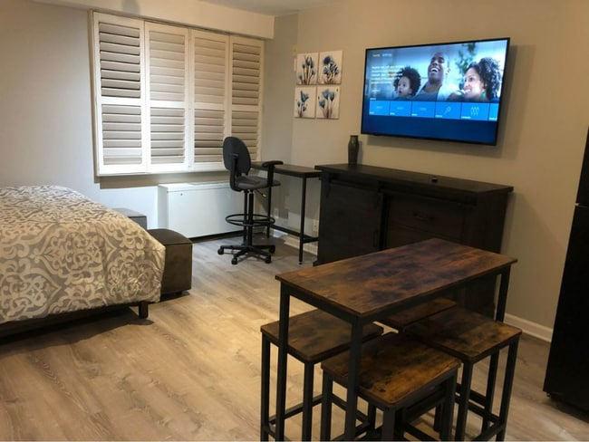 Photo - 4515 Willard Ave