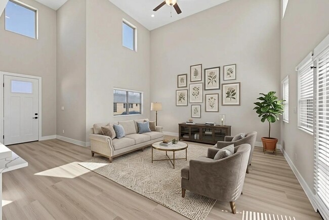 Photo - 20019 Venetto St