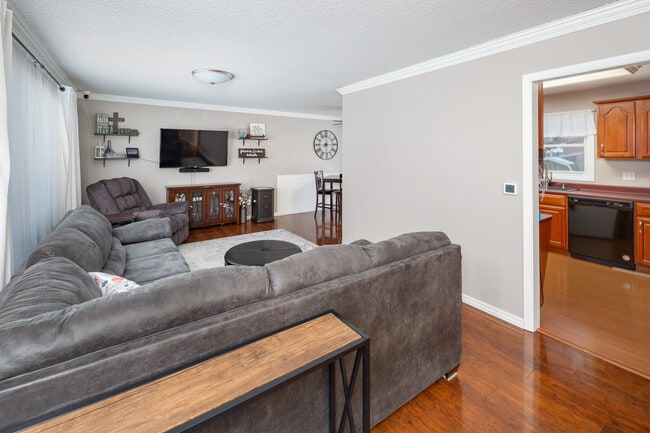 Photo - 3117 Windsor Dr