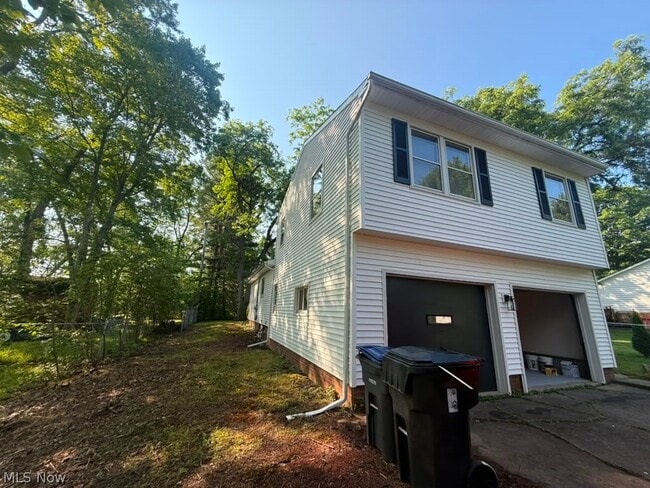 Photo - 6939 Highland Dr