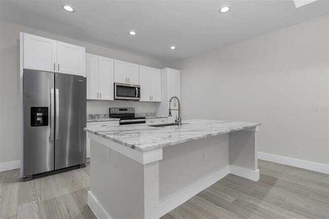 Photo - 26221 Sandhill Blvd