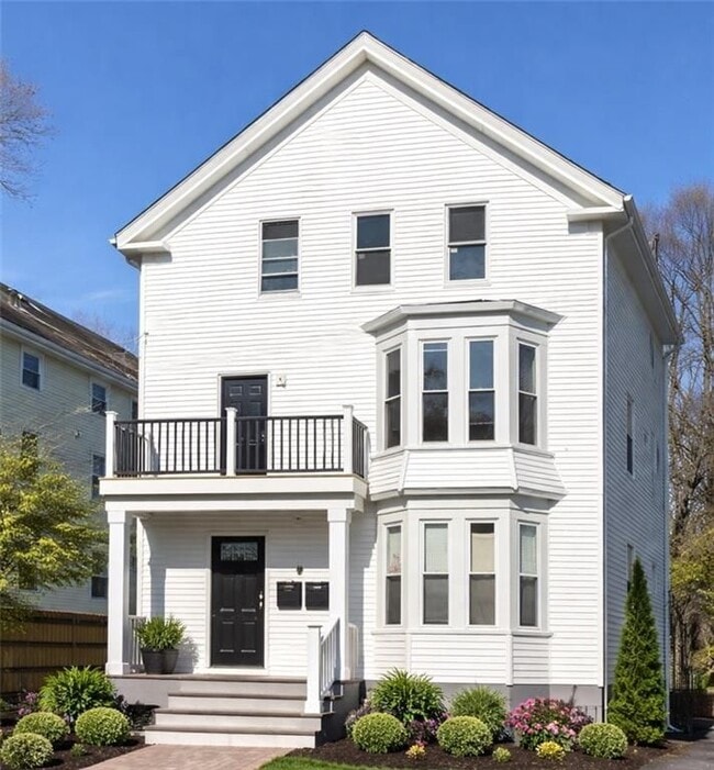 Photo - 50 E Transit St