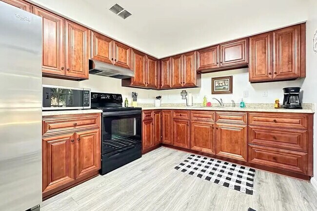 Photo - Available May 1 | Furnished or Unfurnished Options | 2 Bed / 2 Bath + Garage