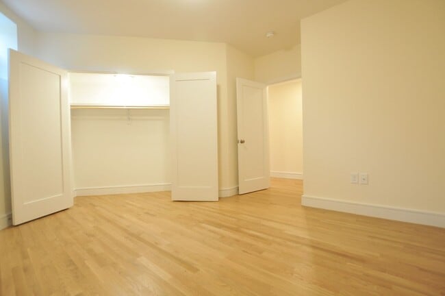 Photo - Beautiful 3 bedroom available 9/1