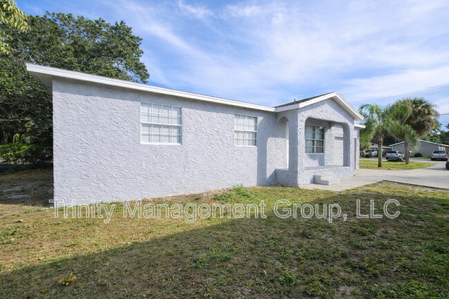 Photo - 360 Jeru Blvd
