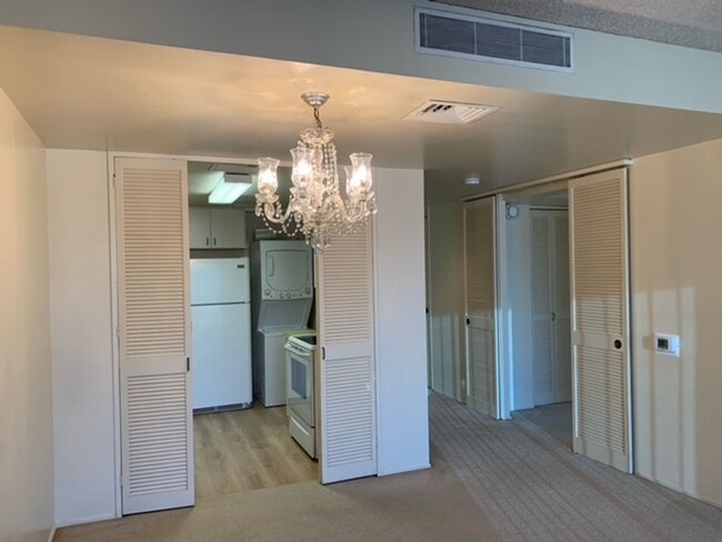 Photo - Harbor Square Condo - 1 bedroom, 1 bath un...