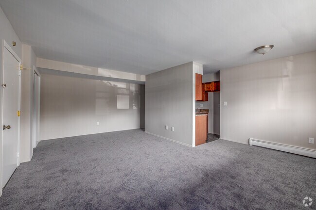 1BD, 1BA - 700 SF
