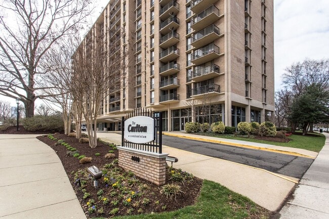 Building Photo - Studio Condo with all utilities included f...