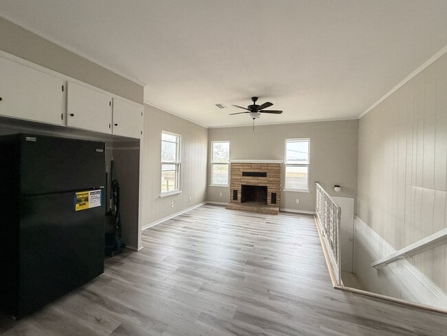 Photo - Historic Home in Batesville Unit 592 Bates Street