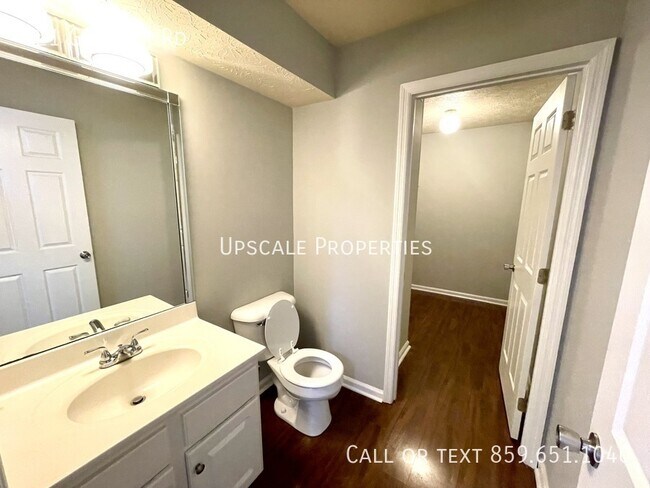 Photo - 821 Gerardi Rd