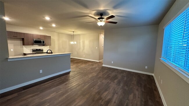 Photo - 9820 Grosbeak Ln