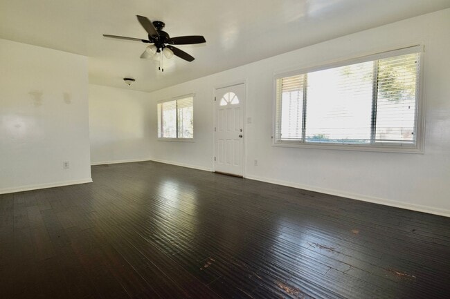 Photo - Cute 3 bedroom 2 bath Mesa home!