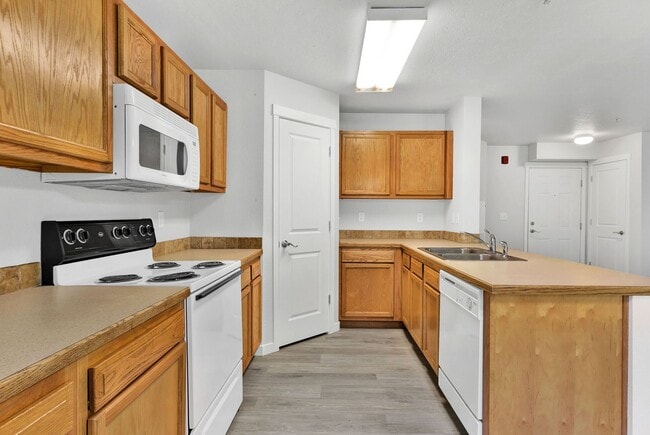 Photo - 6823 Noah Ct Unit 6823N102