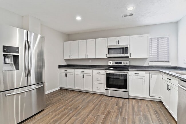 429 W 5000 S Unit 1