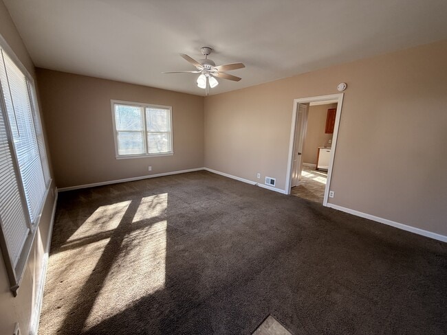 Photo - 3908 N 55th St