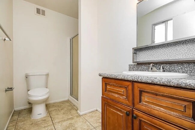 Photo - 3527 S Shafer Dr