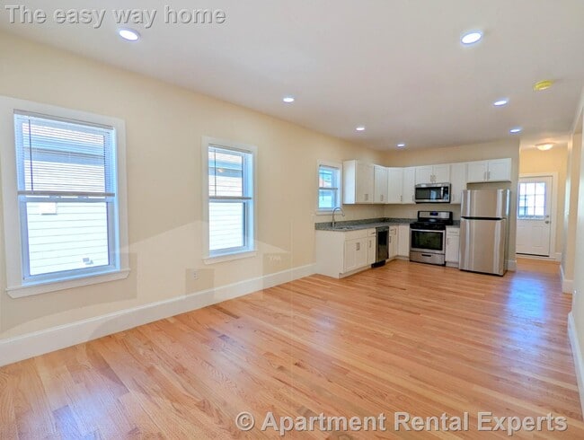 Photo - 71-73 Merriam St Unit #2 Unidad #2
