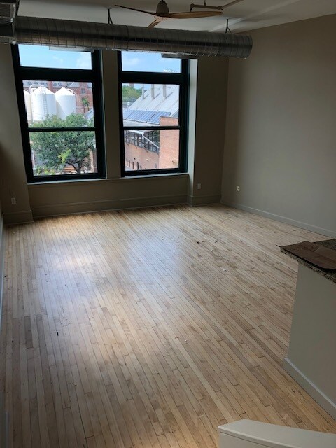 Photo - 1951 W 26th St Unit 306