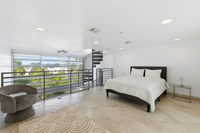 Photo - 421 Meridian Ave Unit 16