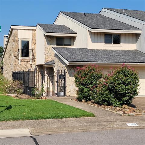 Photo - 2901 Country Pl Cir