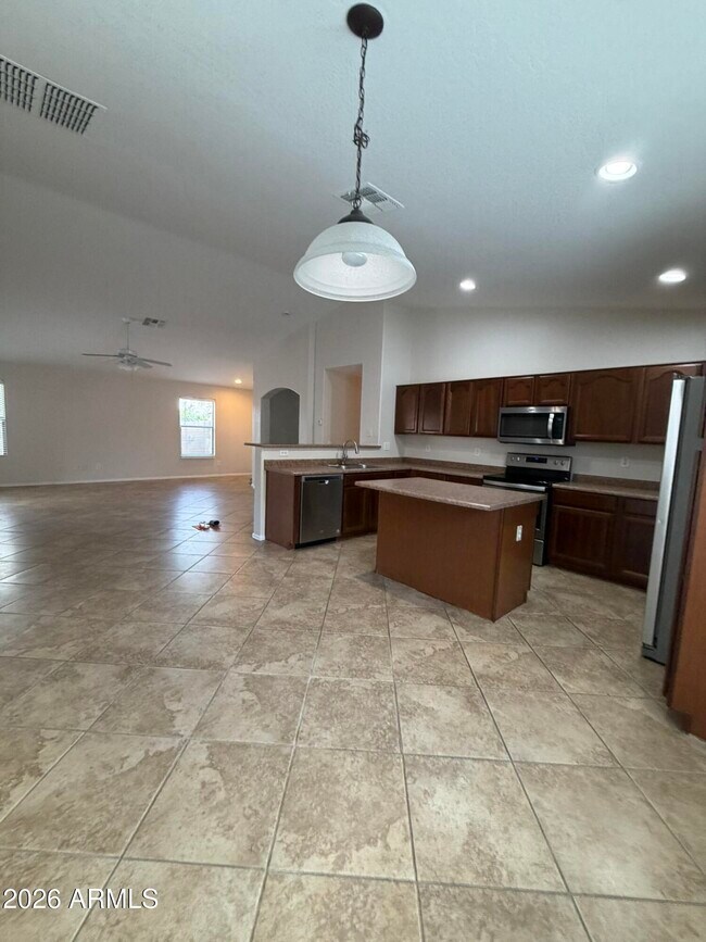 Photo - 352 W Gascon Rd