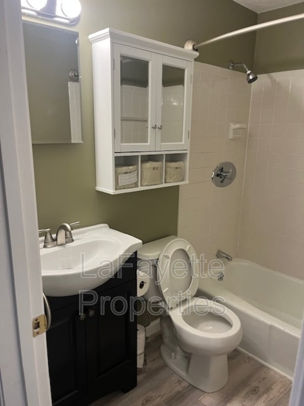 Photo - 10 Kenmar Dr