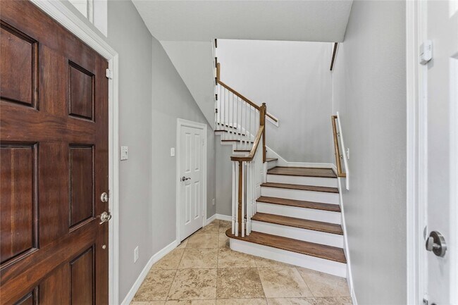 Photo - 1332 Fairview St