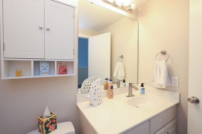 Photo - 12600 Melville Dr Unit 318B