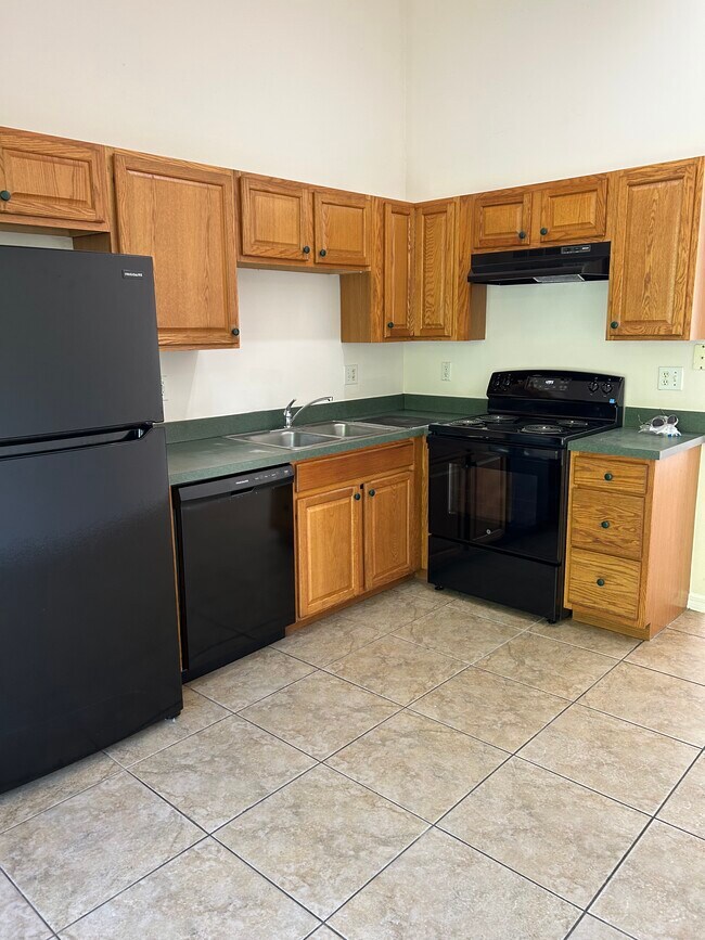 Kitchen with all new appliances - 2677 SE Delmar St Unit 2677 SE Delmar St