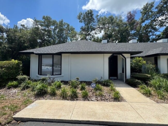 Building Photo - Fully Remodeled 2 Bedroom w/ Lawn Care &am... Rental