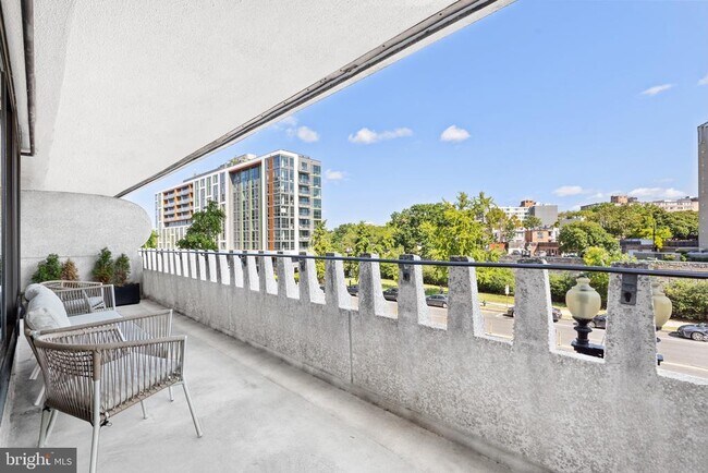 Building Photo - 2510 Virginia Ave NW Unit 307-N Rental