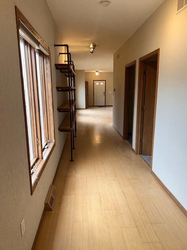 Photo - 2138 N Buffum St