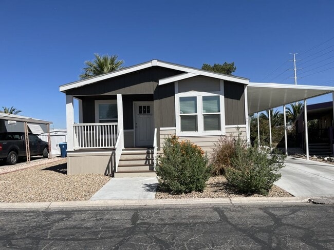 Photo - 5303 E Twain Ave