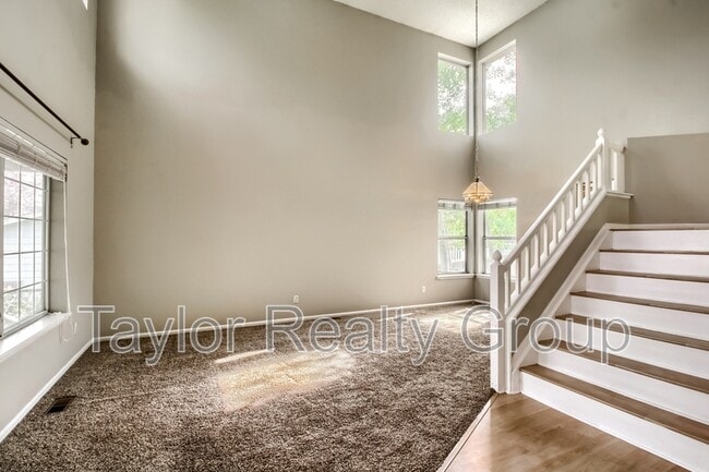 Photo - 13460 Vine St