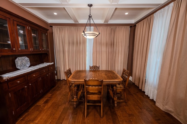 Photo - 605 N Orange St