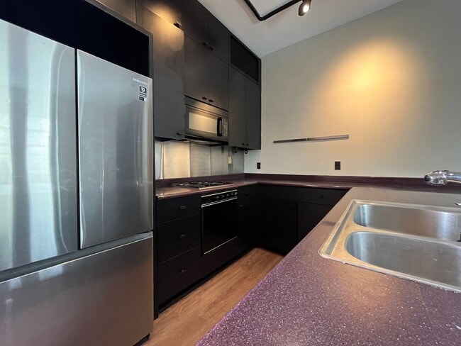 Photo - 200 W North Ave Unidad 3rd Floor