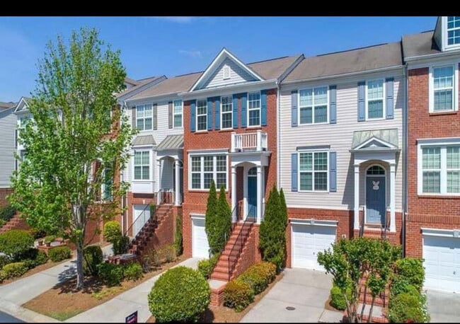 Building Photo - 1306 Thornborough Dr